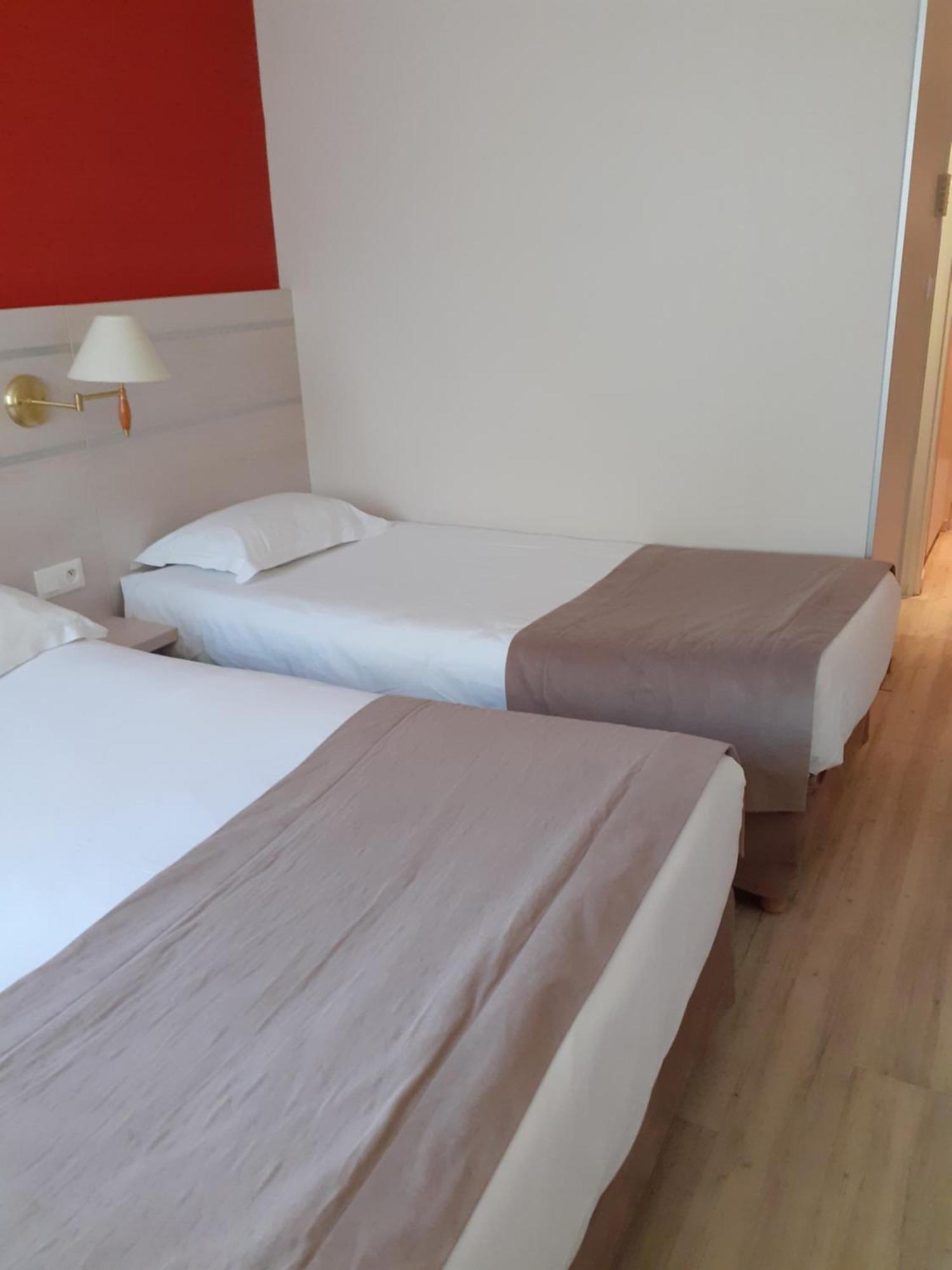 Hotel-Restaurant De L'Embarcadere Nantua Eksteriør billede